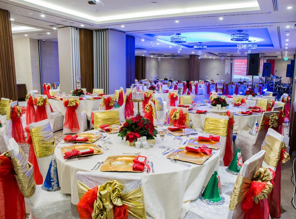 Ramada Hotel & Suites Адана Екстер'єр фото